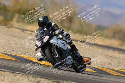 media/Dec-17-2022-SoCal Trackdays (Sat) [[224abd9271]]/Turn 7 Set 2 (1140am)/